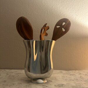 Tulip Tool Jug w/ Tools